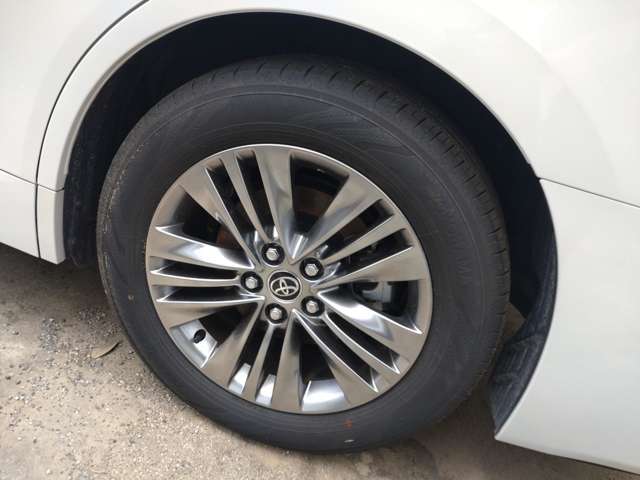 専門スタッフが厳選したお車のみを販売しております！そのため掲載したお車がすぐなくなってしまうこともございますので、お早めにご検討ください。