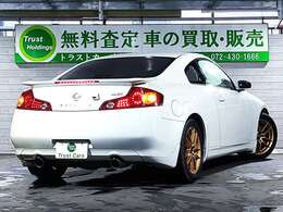 トラストカーズはおかげさまで創業18年を迎えました♪大阪で4店舗＋車検対応近畿運輸局指定工場♪今後も魅力あるお車の提案を続けて参ります♪