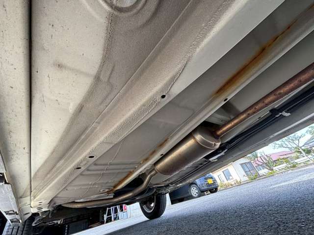 納車前のお車やコーティング車のダブルチェックも慎重ですのでご安心下さい！