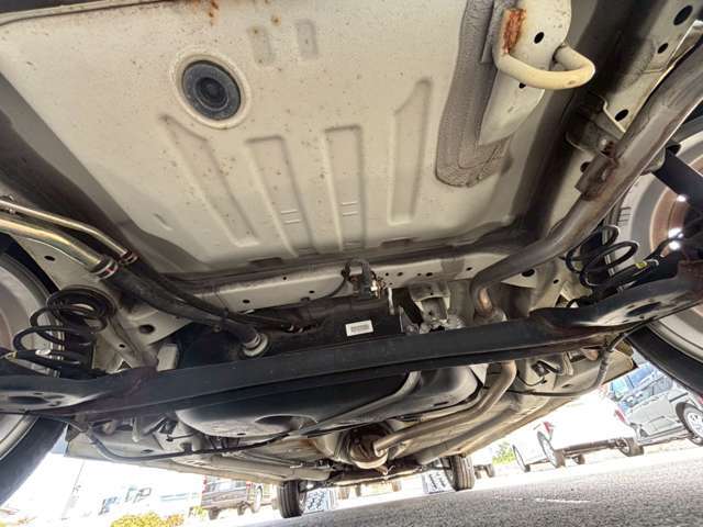 ボディー研磨の施工も承ります♪コーティングとセットがおすすめです☆