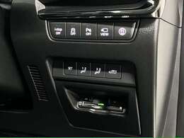 当社の展示車は全車両に”社団法人自動車公正取引協議会”の車両状態説明書を掲示しております。修復歴の有無は勿論、ドア等の外板の交換歴の有無までも表示☆口頭説明では無く書面にてお渡ししております♪