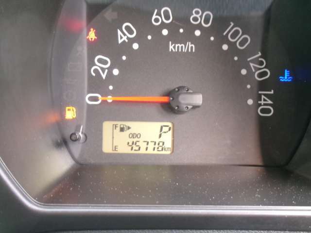 走行45778キロ☆内・外装クリーニング済み！キレイなお車です☆