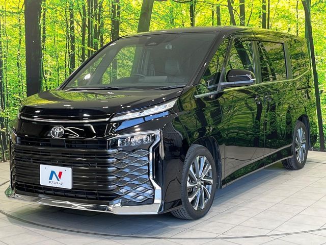 大好評のボディコーティング「弾スプラッシュコート」もご納車までに施工可能。通常のガラスコートと異なる、耐久年数6年の無機質ガラスコーティングが、ボディをキレイな状態に保ってくれます。