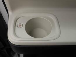 愛知ダイハツのお車は全車保証付き！安心してお乗りいただけます。（保証の種類はお車によって異なります。）