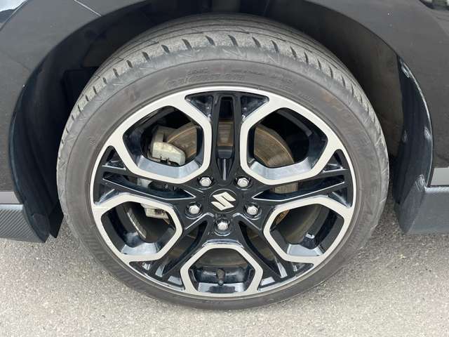 下取りは勿論の事、お車の買取も力を入れて行っております☆直接販売している小売店だからこそ出来る納得の買取価格！お客様が注いだ愛情の分だけ査定額UP致しますよ！