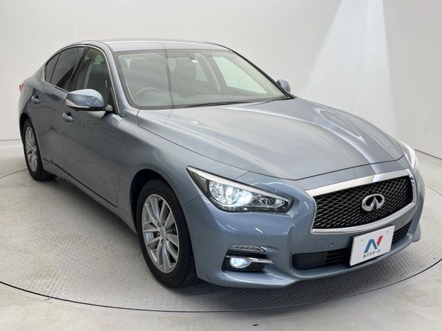 大好評のボディコーティング「弾スプラッシュコート」もご納車までに施工可能。通常のガラスコートと異なる、耐久年数6年の無機質ガラスコーティングが、ボディをキレイな状態に保ってくれます。