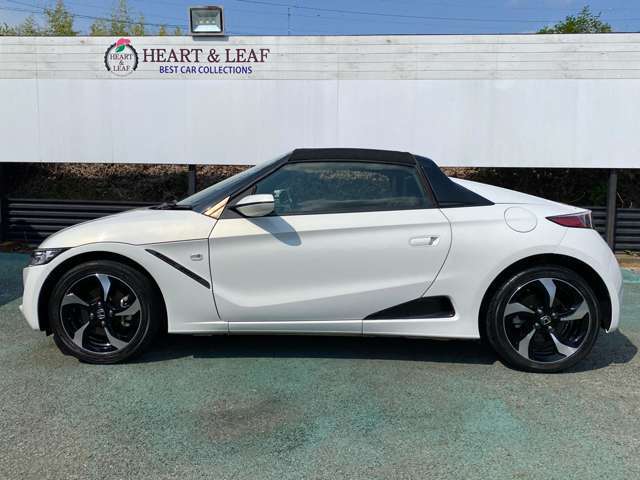お客様には安心しておクルマに乗っていただきたいので全車保証をお付けしております。しかも最低3ヵ月の無料保証となっております！保証をもう少し長くしたいというお客様も安心してください！詳しくは石嶋まで！