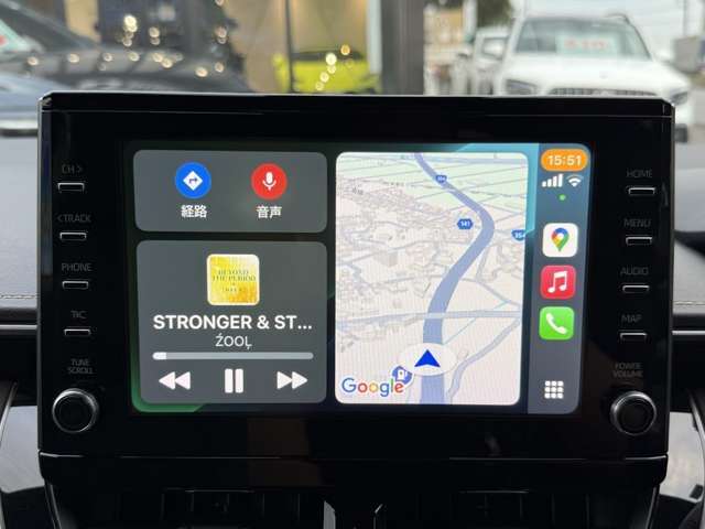 AppleCarPlay・AndroidAutoにも対応しております！ナビ画面からスマホを操作する感覚でお使いいただけますのでとても便利です♪