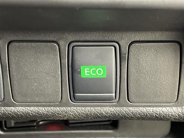 ◆商談ルームには「キッズスペース」を完備しています。DVD、ブロック、絵本、おままごとセット。お子様連れでも、ゆっくりとお車をお選びいただけます！