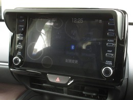 ナビゲーションはトヨタ純正メモリーナビを装着しております。AM、FM、Bluetooth、フルセグTVがご使用いただけます。初めて訪れた場所でも安心ですね！