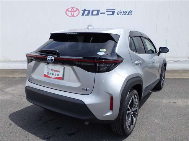 トヨタ認定中古車保証付！（1年間、距離無制限　HV車はHV保証付）　別途延長保証もご用意しております♪　ぜひ現車を確認にご来店ください