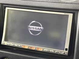 【純正ナビ】人気の純正ナビを装備。オーディオ機能も充実しており、Bluetooth接続すればお持ちのスマホやMP3プレイヤーの音楽を再生可能！毎日の運転がさらに楽しくなります！！