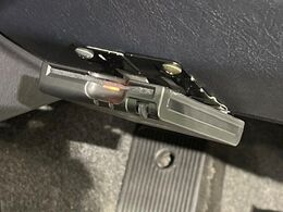 【ETC】高速道路の料金所をストレスなく通過！話題のスポットやサービスエリアに多い「スマートIC」利用時は必須のアイテムです。当店でセットアップを実施、ご納車当日からすぐにご利用いただけます！