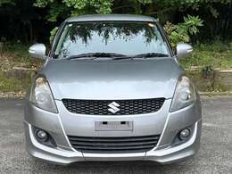 ヘッドライトの黄ばみもめだちません！！