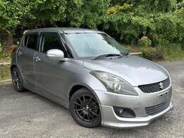 傷や凹みの目立たない状態の良い一台です！！