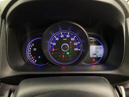 【スピードメーター】メーターがシンプルで見やすく運転しやすいですね！