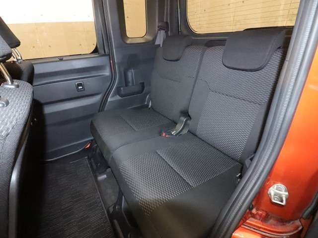 外部機関にてクルマの査定を行っています。日本自動車鑑定協会やAISの第三者機関で車輌を細かくチェック！気になる修復歴や車両コンディションを予めご確認頂けます。詳しい状態はスタッフまで御用命下さい。