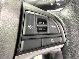 【アダプティブクルーズコントロール】高速道路での長距離走行が楽に！！自動で速度を保つクルーズコントロールが、衝突軽減システムと連携し、前方の車両を感知して車間を保つように速度調節してくれます！！