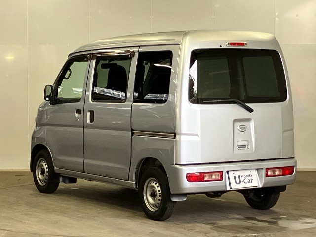 【ご案内】弊社では東京都を基点に算出したお支払額を総額表示しております。東京都以外にお住まいのお客様は、地域により圏外登録納車（輸送）費用が別途必要となります。ご了承お願い致します。