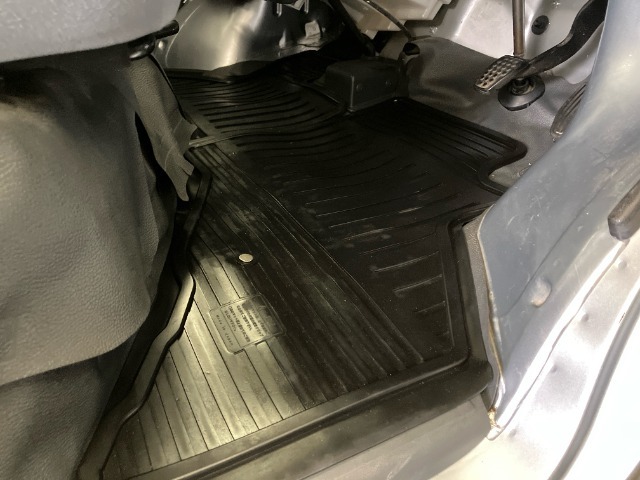 ★専門スタッフが真心込めて内外装の隅々まで徹底的にクリーニングを実地★もちろん除菌抗菌しております！！ ☆キレイな状態でご納車させていただきます☆