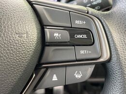 【アダプティブクルーズコントロール】高速道路での長距離走行が楽に！！自動で速度を保つクルーズコントロールが、衝突軽減システムと連携し、前方の車両を感知して車間を保つように速度調節してくれます！！