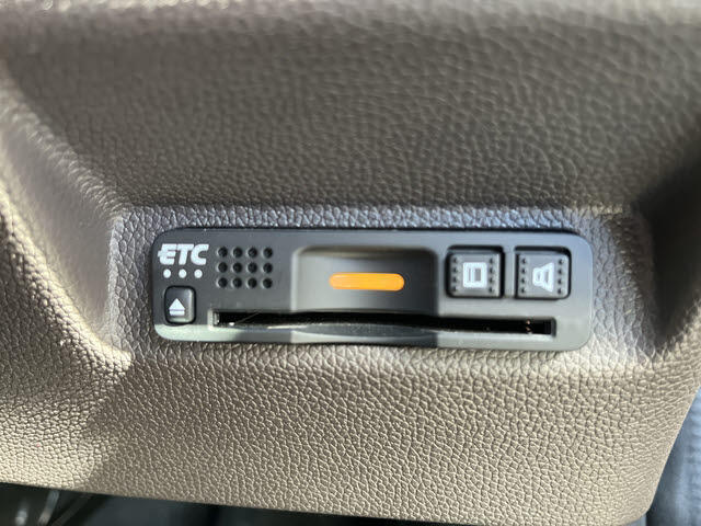 「BCN」はBigCarNetworkの頭文字をとっており、数多くの車両をお客様にご案内したいという思いで毎日営業をしております！！