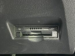 【ETC】高速道路の料金所をストレスなく通過！話題のスポットやサービスエリアに多い「スマートIC」利用時は必須のアイテムです。当店でセットアップを実施、ご納車当日からすぐにご利用いただけます！