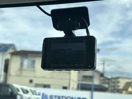 中古車は、『一物一価』・『早いもの勝ち！』　ネットの反映に伴い掲載から成約までの時間が早くなっております！　「車を見に行ったのに無かった！」という事がないように、ご来店の際はご連絡下さい！