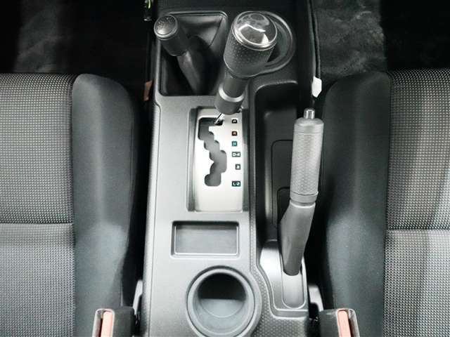 鳥取トヨペットではお車の買取や下取も強化しております♪お車をご購入を検討されている方だけでなく、すべての方々のカーライフをサポートさせて頂きたいと考えております。