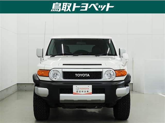 また、お車にあまり詳しくない方でも気軽に立ち寄って頂けるお店作りを目指しています。中古車選びに不安があるという多くのお客様の声に応えるべく『親切・丁寧・明瞭』をキーワードにしっかりサポート致します。