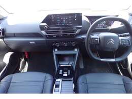 サンルーフ、自動軽減ブレーキ、LEDヘッドライト、バックカメラ、カープレイ＆アンドロイドオート