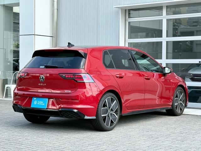【Certified Pre-Owned】は、厳しい基準と充実の保証で、安心のカーライフをサポートします。