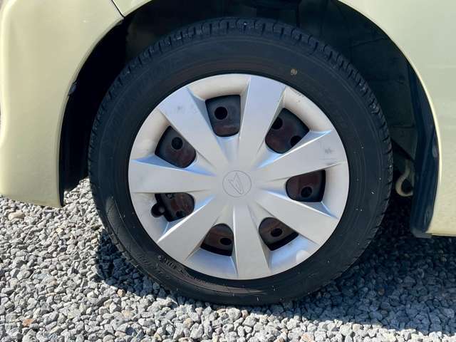 普通車・軽自動車・スポーツカー・ワンボックス・4WD・ハイブリッドエコカー・ミニバン・etc・・と幅広く取り扱っております。他の車もぜひ一度ご覧ください！