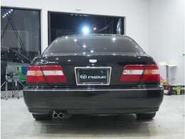 ご納車までに追加で取り付けたいパーツなどありましたらお気軽にご相談ください。世界で一台の車にカスタマイズさせていただきますよ。