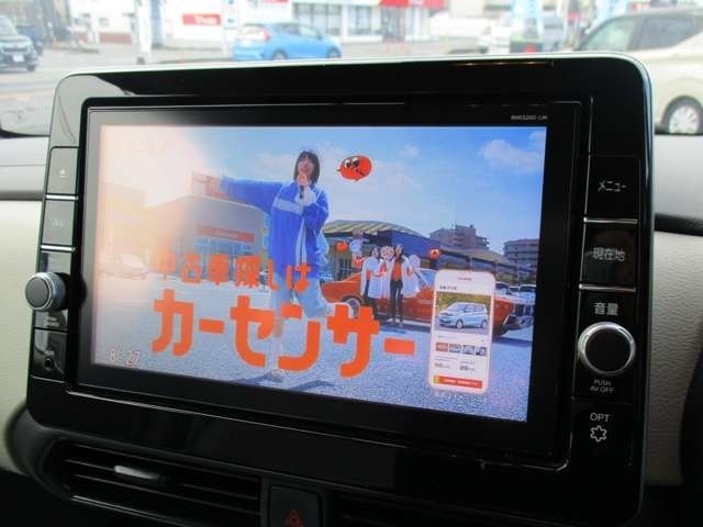 純正9型ナビ、マルチアラウンドモニター付きです。