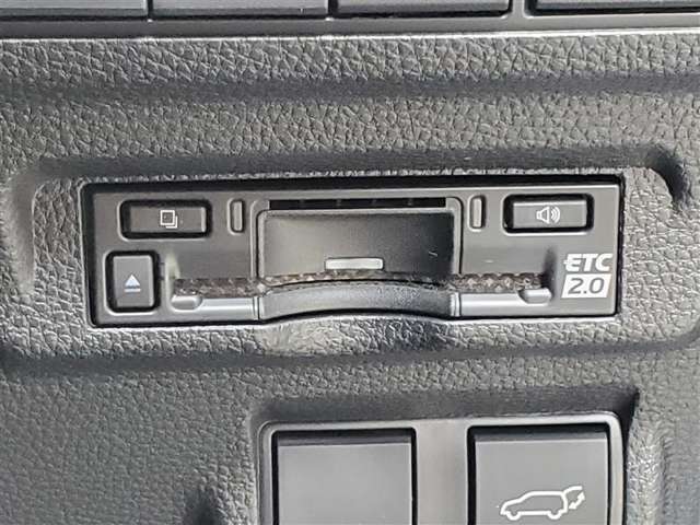 【ETC装備車】料金所もスイスイ通過！ETCカードの作成も当社におまかせください♪