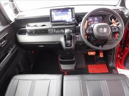 4WD☆メーカー9型ナビフルセグ☆Bモニター☆純正ドラレコ☆両側パワスラ☆前席シートヒーター☆無限フルエアロ＆Fグリル＆マット＆バイザー＆ラゲッチマット☆LEDヘッドライト☆クリアランスソナー☆禁煙車