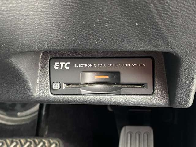 ETC付いています。高速道路への乗り降りもスムーズに出来ます。