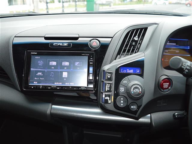 気になる車はすぐにお問い合わせください！画面右側の0066から始まる無料ダイヤルからお問い合わせ下さい！専門スタッフがお車のご質問にお答えいたします！