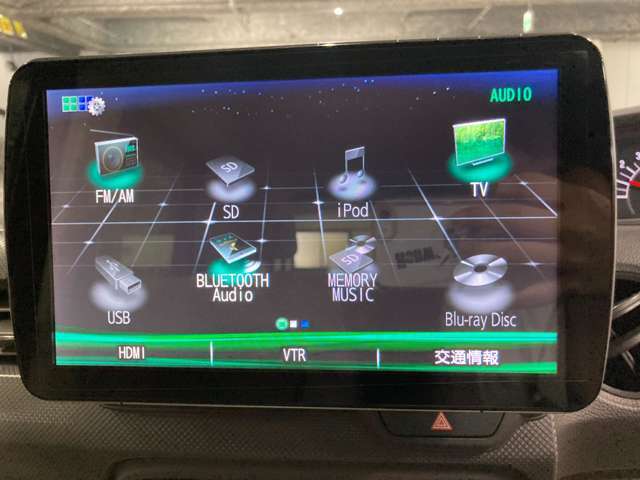 【社外SDナビ】　こちらのお車のナビはCD/DVD再生・フルセグTVの視聴・BLUETOOTHオーディオがお使いいただけます！