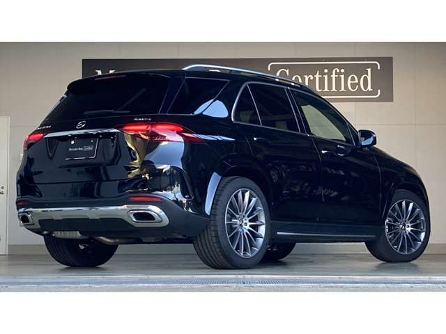 メルセデス認定中古車（サーティファイドカー）には100項目にも及ぶ点検・整備項目が設定されております。ご購入後も十分なサポート体制にて安心安全な、メルセデスクオリティをご堪能下さい。