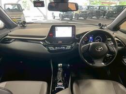 アイポイントが高く見晴らしの良い運転席です！