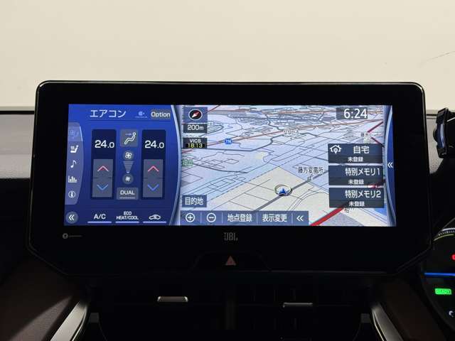 【12.3型ナビ】ナビゲーションや多彩なオーディオ機能を搭載した12.3インチのワイドディスプレイ。Apple CarPlayやAndroidAutoにも対応します。