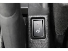 大好評のボディコーティング「ハイモースコート」もご納車までに施工可能。雨染みや線傷など中古車だからと諦めていませんか？ピカピカの状態でお乗り出しいただけます。