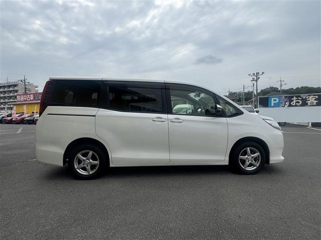 ■車両の詳細はLINE＠が便利です！ご登録は：ID検索　【＠gausscardock】 スマートフォンのカメラでQRコードを読み込みご登録後にご質問をお願い致します。