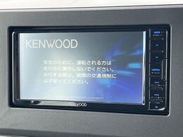 【ナビゲーション】目的地までしっかり案内してくれる使いやすいナビ。Bluetooth接続すればお持ちのスマホやMP3プレイヤーの音楽を再生可能！毎日の運転がさらに楽しくなります！！