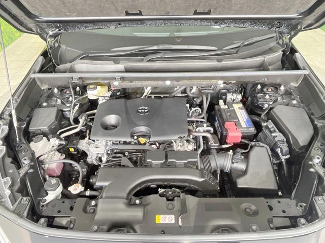 親切・丁寧な専門メカニックスタッフが応対！・車検・点検整備・事故等の修理などアフターサービスも安心。お車のカスタマイズもネクステージのサービススタッフまでご相談ください！