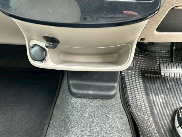 ☆当店は、全国からご希望やご予算にて車輛を探し、ご提案も行ってます。「〇〇のオプションが付いている車輛ありませんか？」「予算が〇〇円なんですが、他に在庫ありませんか？」など、お気軽にお問合せ下さい。