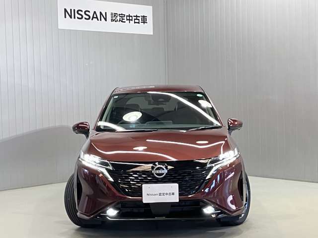 運転席からの視界が左右に広く隅々まではっきりと見渡せます。車の前端も把握しやすく安心して運転できます！