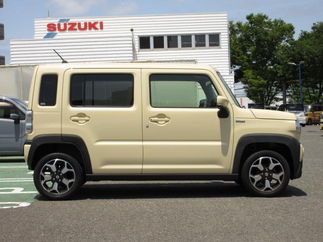 コンパクトで小回りが利くボディ。幅広い層に支持されている人気のお車です！